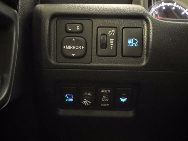 Used 2022 Toyota 4Runner TRD Off-Road Premium w/ TRD Black Wheel Package (TMS) AWD/4WD image 20