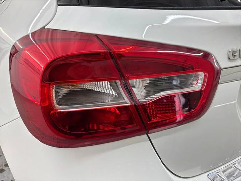 Used 2019 Mercedes-Benz GLA 250 4MATIC image 32