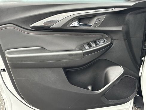 Used 2023 Chevrolet TrailBlazer RS image 20