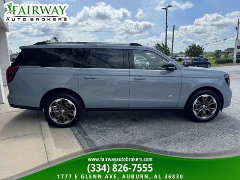 Used 2025 Ford Expedition Max King Ranch AWD/4WD image 5