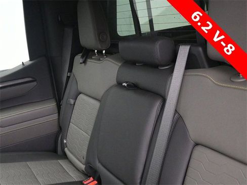 Used 2024 Chevrolet Silverado 1500 ZR2 w/ Technology Package image 14