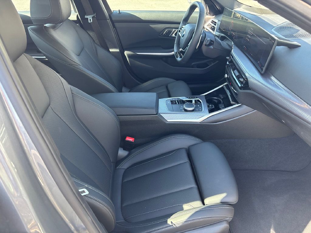 Used 2026 BMW 330i Sedan w/ Premium Package RWD image 12