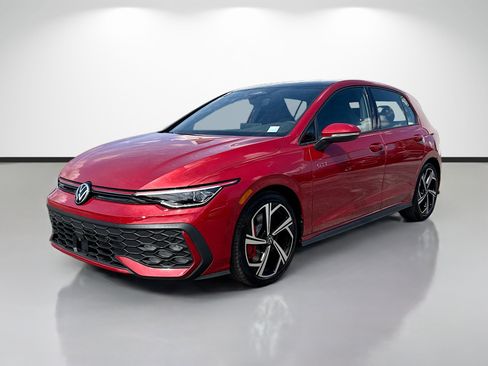 Used 2026 Volkswagen GTI SE FWD image 7