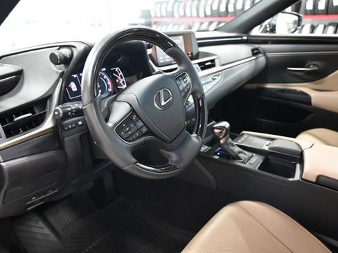 Used 2021 Lexus ES 250 w/ Premium Package AWD/4WD image 23
