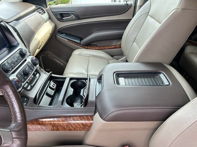 Used 2018 Chevrolet Tahoe Premier AWD/4WD image 40
