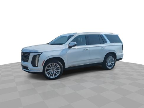 Certified 2025 Cadillac Escalade Premium Luxury w/ Touring Package AWD/4WD image 4