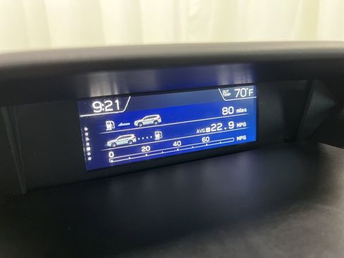 Used 2021 Subaru Forester Premium image 11