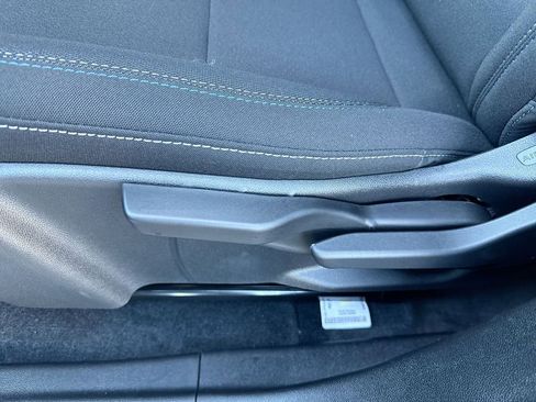 New 2026 Chevrolet Equinox EV LT image 13