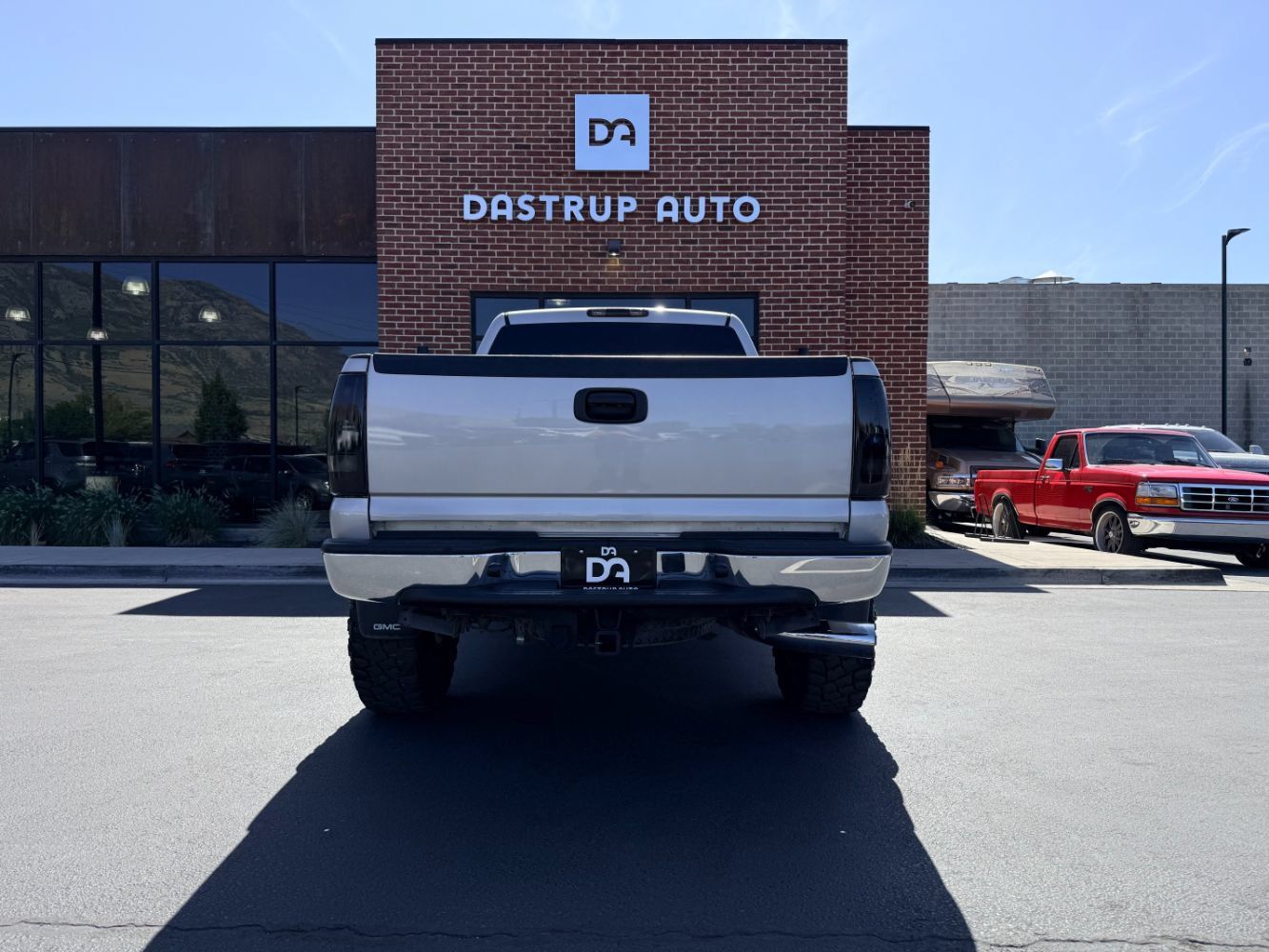 Used 2004 GMC Sierra 2500 SLT w/ Heavy-Duty Power Package AWD/4WD image 7