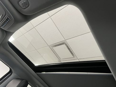 Used 2024 Ford F350 Lariat image 47