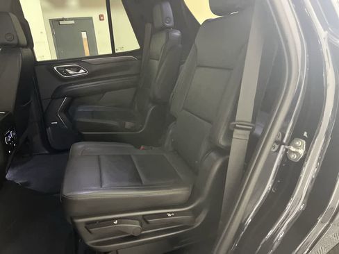 Used 2024 Chevrolet Tahoe LT image 28