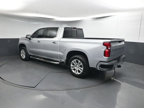 Used 2022 Chevrolet Silverado 1500 LT Trail Boss w/ LT Trail Boss Premium Package image 3