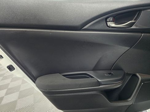 Used 2019 Honda Civic Sport image 19