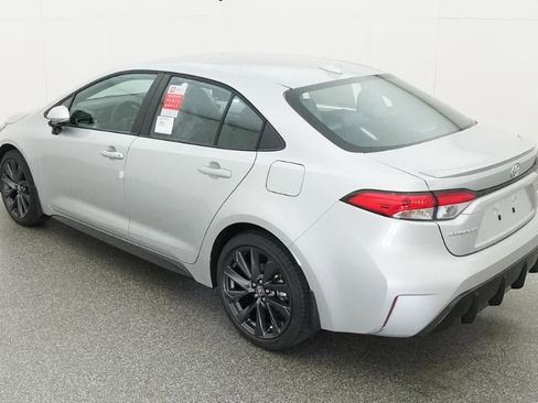 New 2026 Toyota Corolla SE FWD image 5