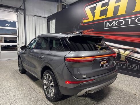 Used 2022 Lincoln Corsair Reserve w/ Luxury Package image 22