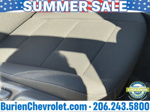 Used 2024 Chevrolet Colorado LT w/ LT Convenience Package II AWD/4WD image 23