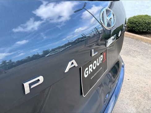 Used 2025 Hyundai Palisade SEL FWD image 31