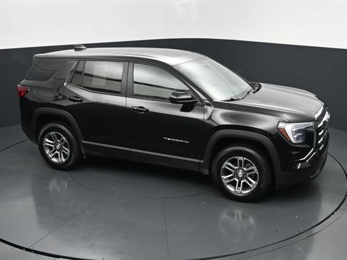 Used 2026 GMC Terrain Elevation FWD image 33