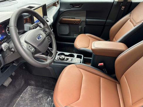 New 2024 Ford Maverick Lariat image 7