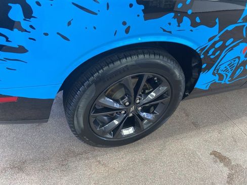 Certified 2023 Dodge Challenger SXT w/ Blacktop Package image 23