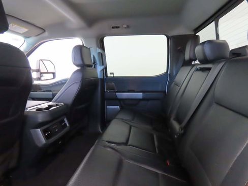 Used 2024 Ford F250 Lariat image 18