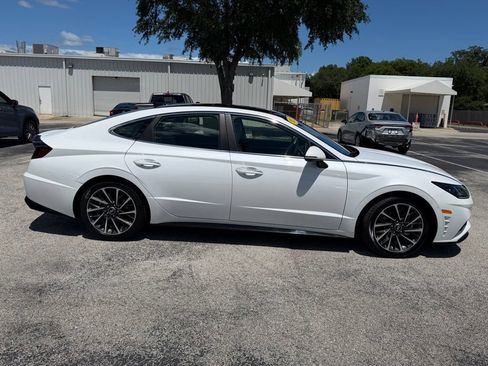 Used 2020 Hyundai Sonata Limited FWD image 10