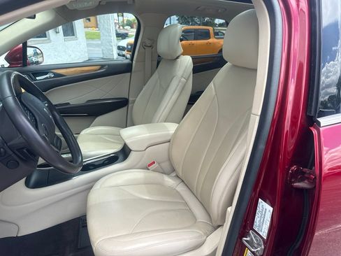 Used 2015 Lincoln MKC AWD w/ Equipment Group 102A Reserve image 7