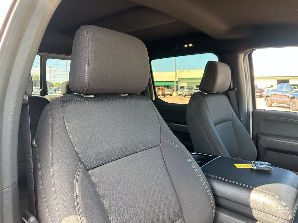 Used 2025 Ford F150 XLT w/ Equipment Group 302A MID AWD/4WD image 29