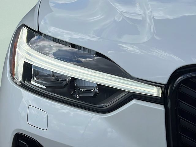 New 2026 Volvo XC60 T8 Plus w/ Protection Package Premier AWD/4WD image 24