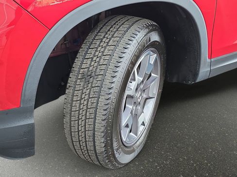 Used 2022 Honda Passport TrailSport image 32