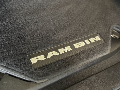 Used 2019 RAM 1500 Big Horn AWD/4WD image 33