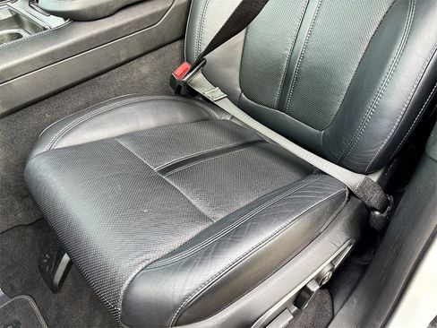 Used 2024 Jeep Wagoneer Series III image 20