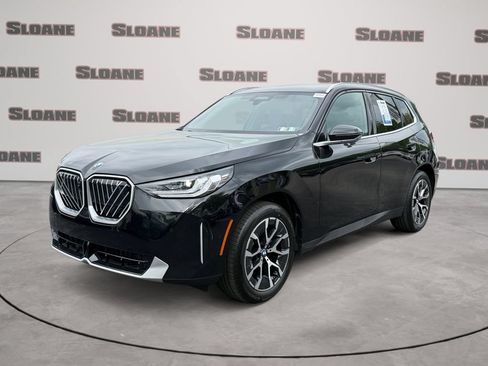 Certified 2026 BMW X3 xDrive30i w/ Premium Package AWD/4WD image 1