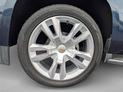 Used 2018 Chevrolet Tahoe Premier AWD/4WD image 21
