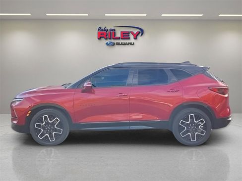 Used 2023 Chevrolet Blazer RS w/ Driver Confidence II Package image 2