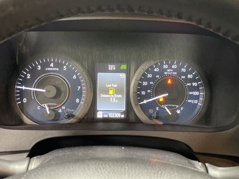 Used 2020 Toyota Sienna Limited Premium image 21