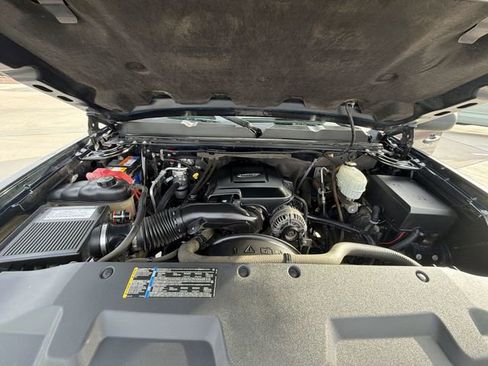 Used 2007 Chevrolet Silverado 2500 LT AWD/4WD image 25