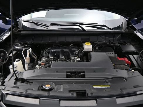 Used 2025 Nissan Pathfinder SV AWD/4WD image 31