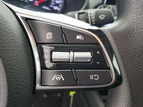 Used 2024 Kia Forte LX image 23