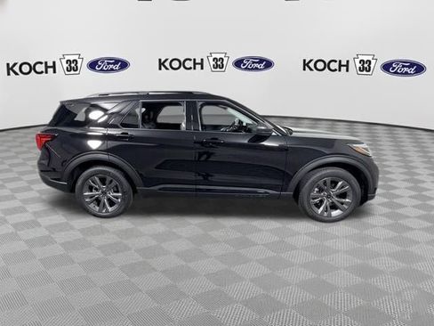 New 2026 Ford Explorer Active w/ Active Comfort Package image 11