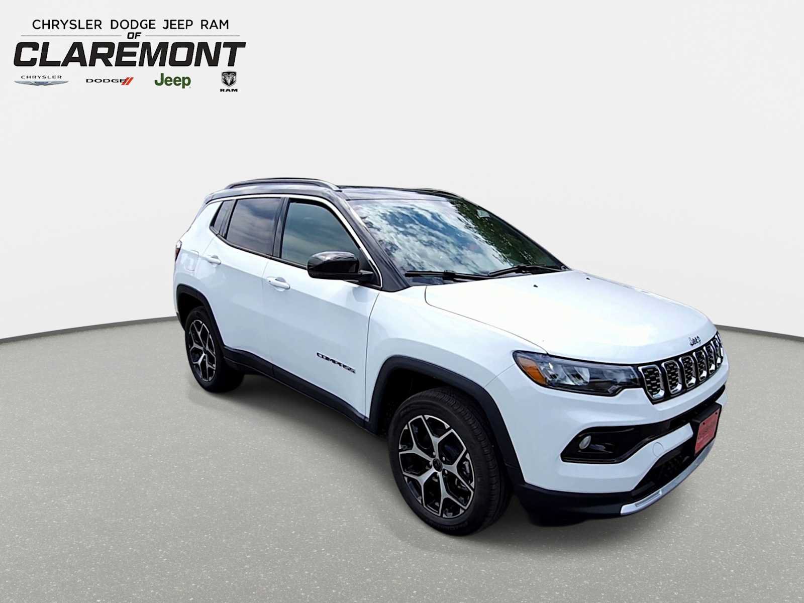 New 2026 Jeep Compass Limited w/ Sun, Sound & Navigation Group AWD/4WD image 2