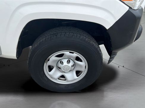 Used 2021 Toyota Tacoma SR RWD image 19