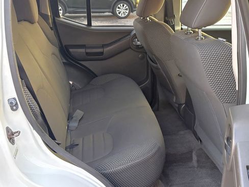 Used 2015 Nissan Xterra PRO-4X image 9