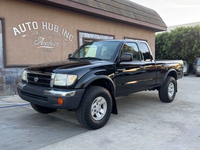Used 2000 Toyota Tacoma 4x4 Xtracab V6