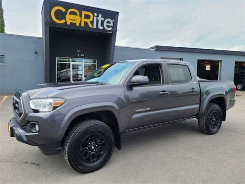 Used 2021 Toyota Tacoma SR5 image 2