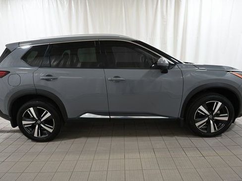 Used 2021 Nissan Rogue SL w/ Premium Package AWD/4WD image 14