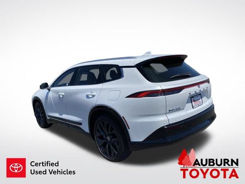Certified 2025 Toyota Crown Signia w/ Advanced Technology Package AWD/4WD image 6