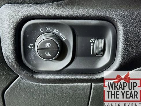 Used 2025 RAM 2500 Big Horn image 10