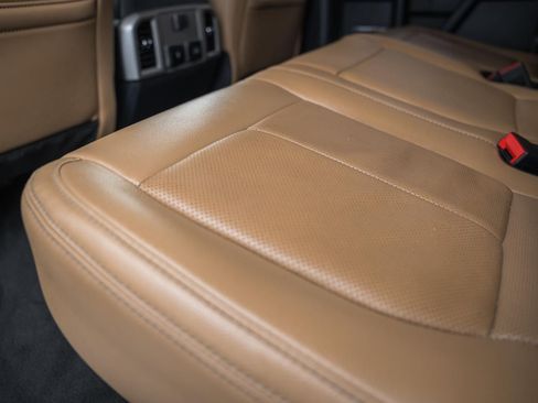 Used 2022 Ford F350 Lariat w/ Lariat Ultimate Package image 41