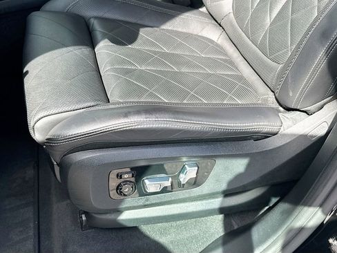 Used 2024 BMW X5 sDrive40i image 20